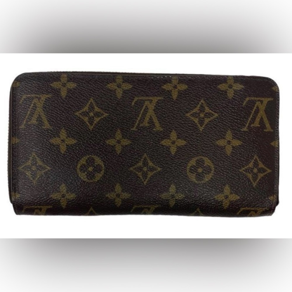 Authentic Louis Vuitton Zippy Wallet